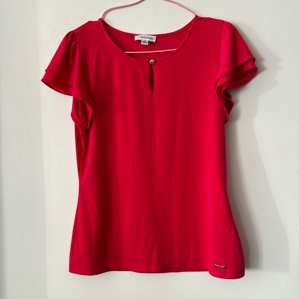 🔥🔥Calvin Klein pink shirt for womens